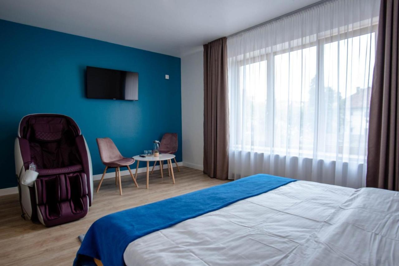 English House Bistrita  Exterior photo