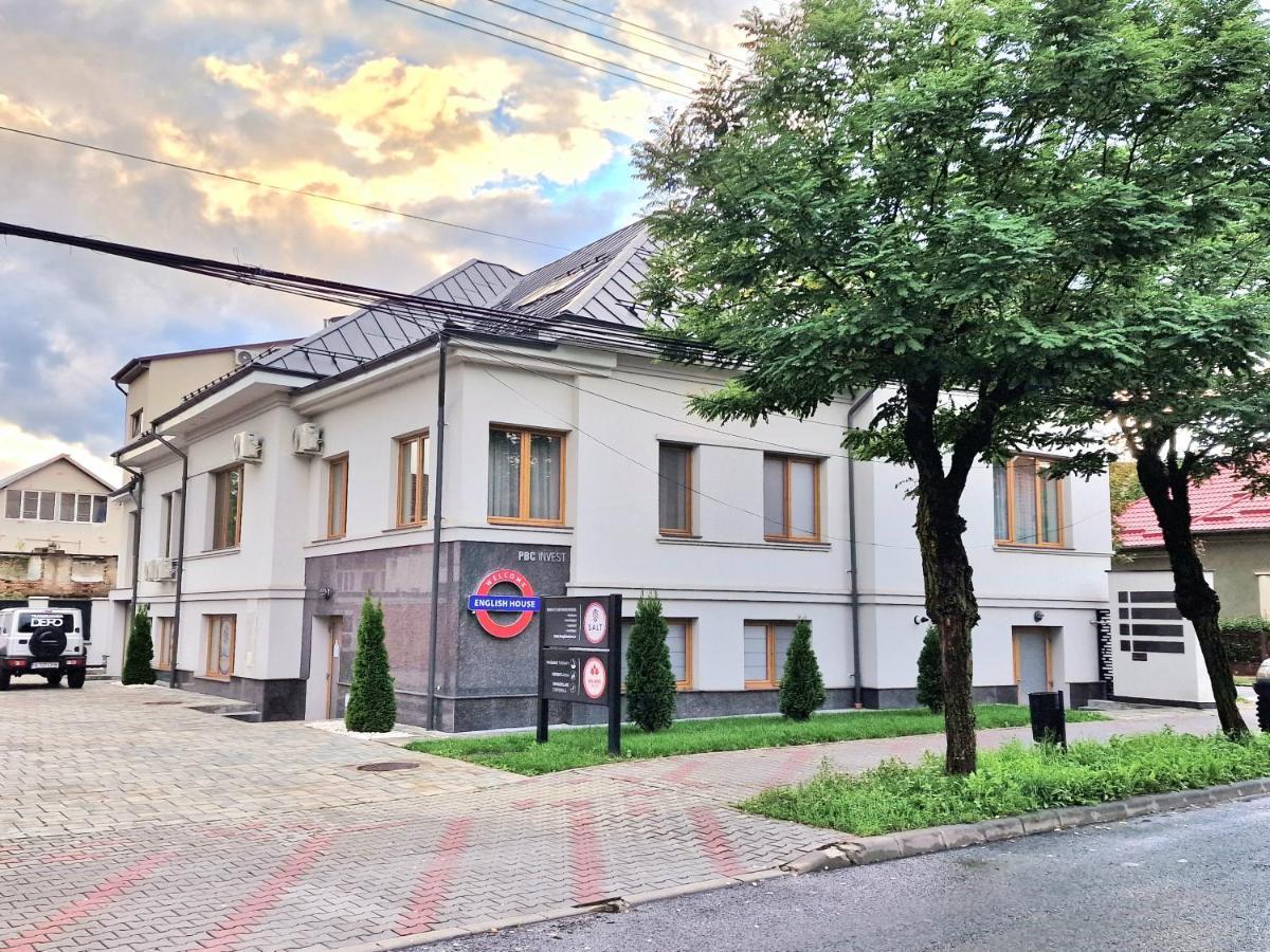 English House Bistrita  Exterior photo